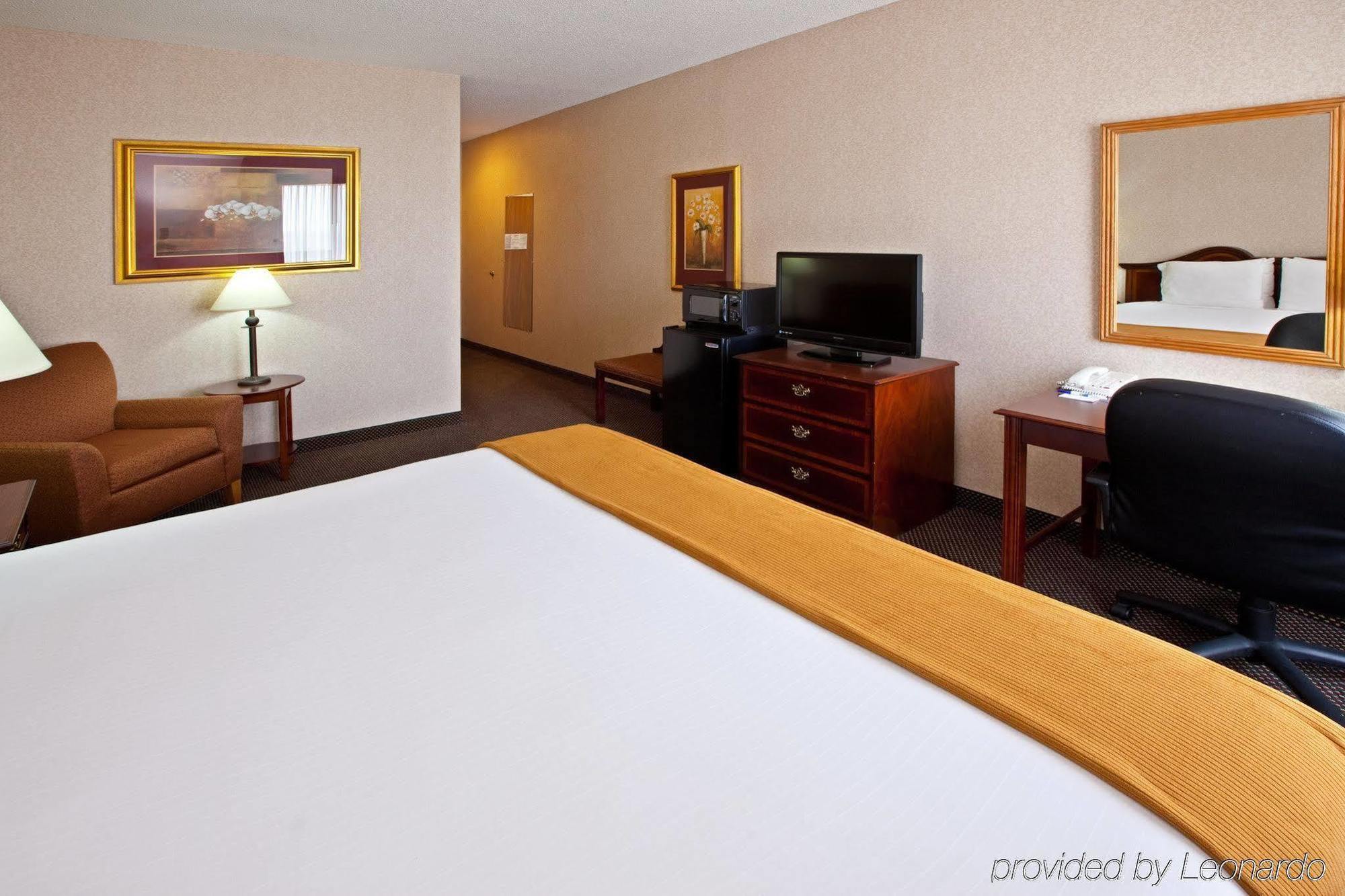 Quality Inn I-75 West Chester-North Cincinnati Екстер'єр фото